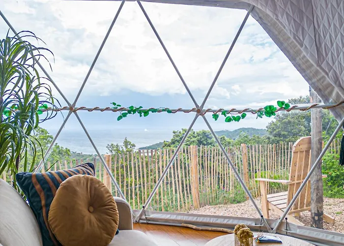 Domaine De Sonia - éco-insolites * Porto Vecchio